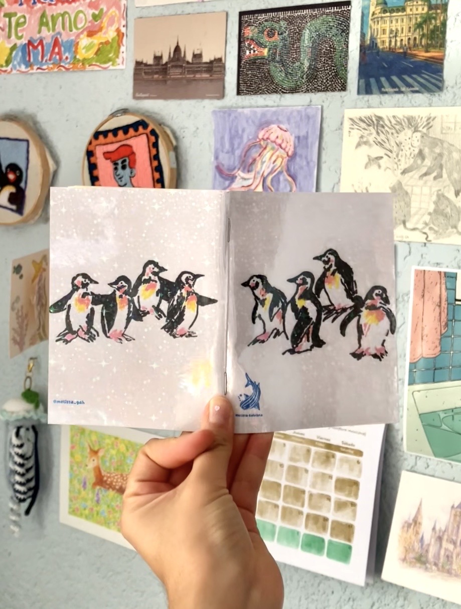 Pingüinitos conversando - Image 4